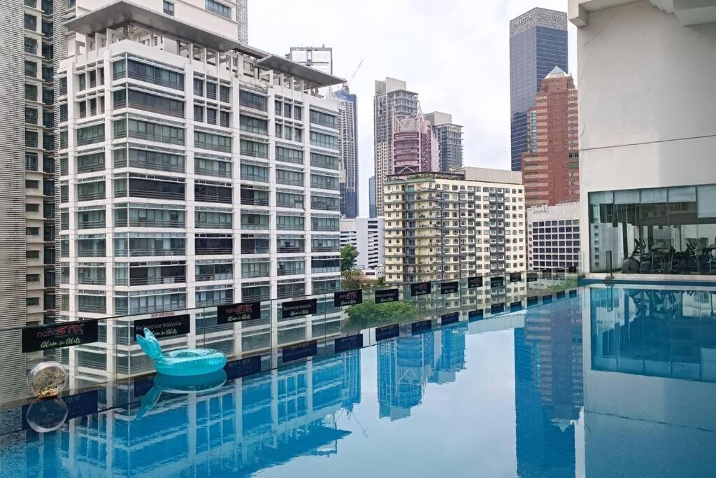 A05 Bukit Ceylon Kl Tower View Balcony Apartment 쿠알라룸푸르 외부 사진